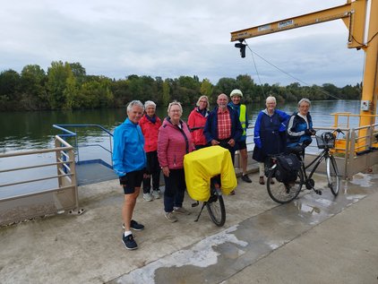letztes Gruppenfoto an der Seine in Paris