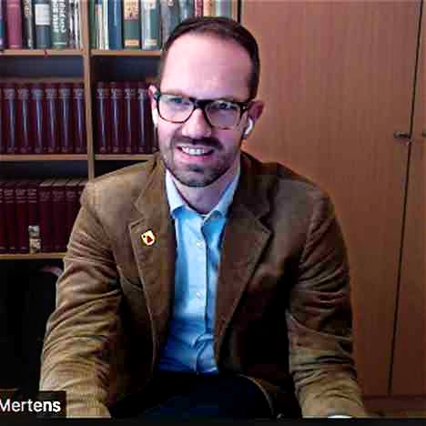 Bürgermeister Ansgar Mertens lud zu einem Videogespräch mit Tavernienser Freunden ein.
